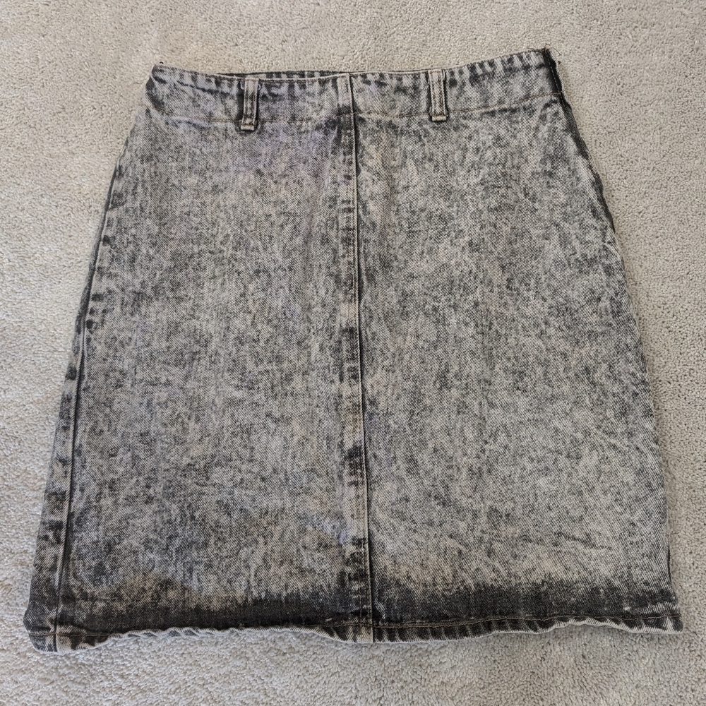 Bongo Gray / Acid Wash High Waisted Denim Skirt